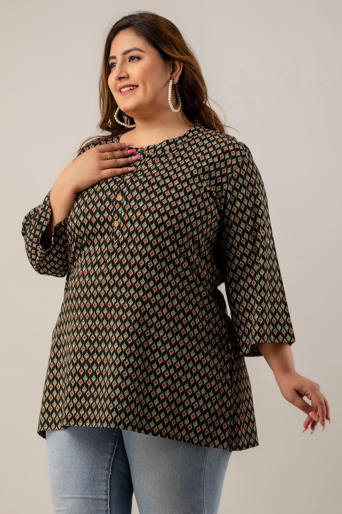 Elegant Black Printed Rayon Short Kurti and Tunic for Plus Size Women – Casual Style