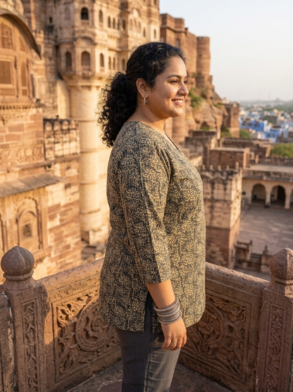 Plus Size Black Printed Cotton Short Kurti Tunic - Curvisha