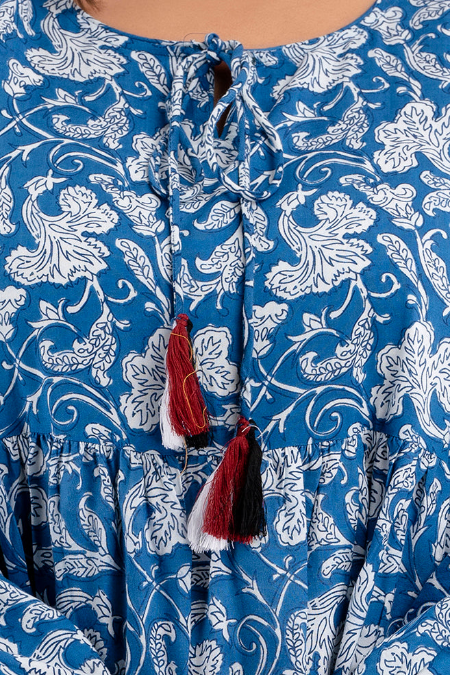Close Up Neckline with Tassel Detail Rayon Plus Size Dress 3XL–10XL