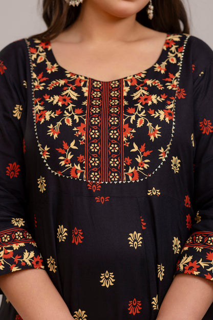 Yoke embroidery print detail on plus size black rayon gown for curvy and fat women 3XL–10XL