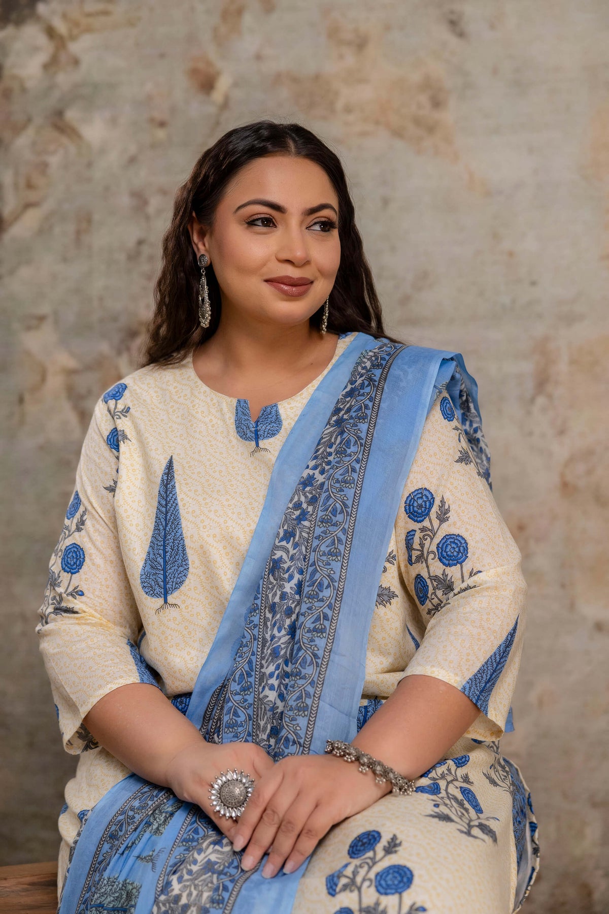 Plus size fat women blue cotton kurti pant dupatta close up fit for fat body women