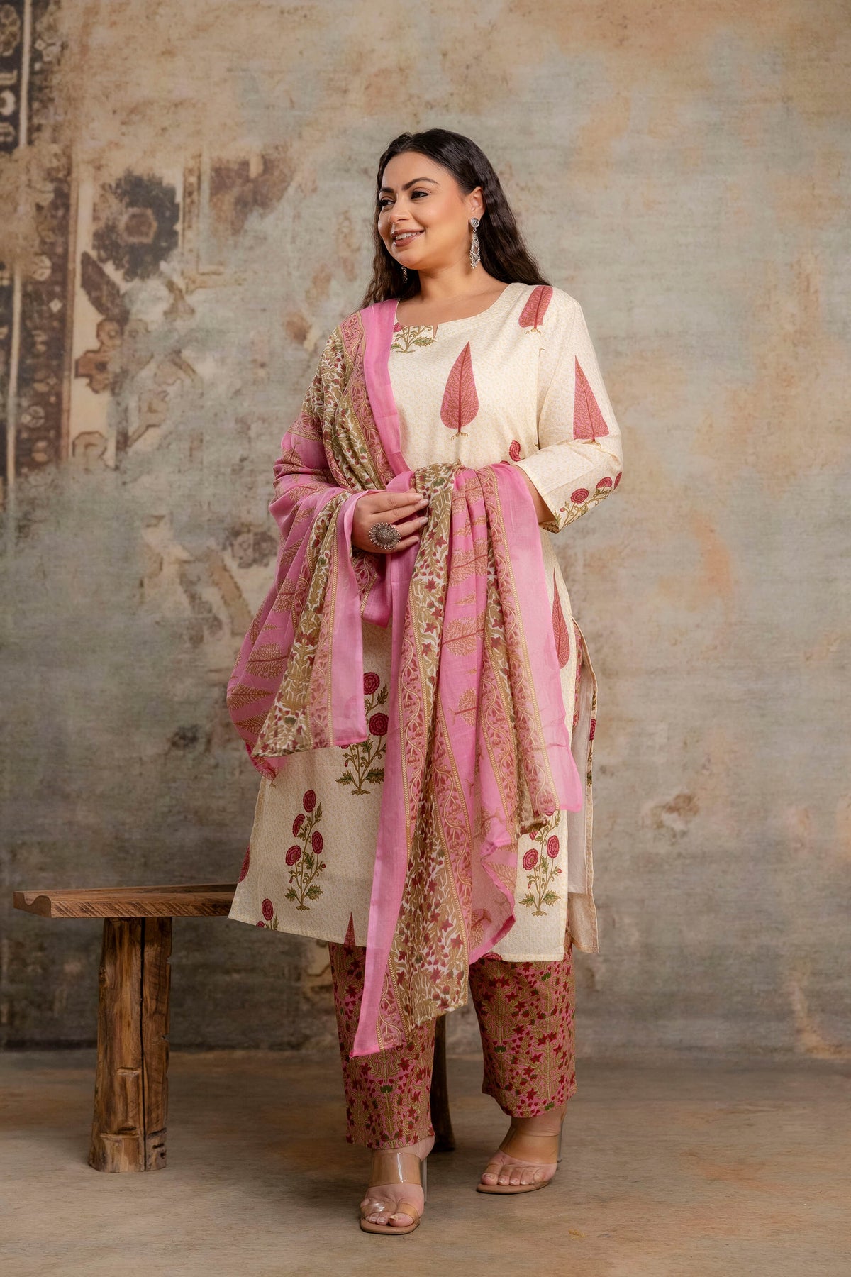 Plus size fat women pink dominated cotton kurti pant dupatta side view big size fat clothing