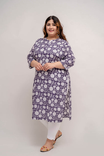 Side angle of Plus Size cotton kurti tunic with side slits, comfy straight fit, sizes 3XL–9XL