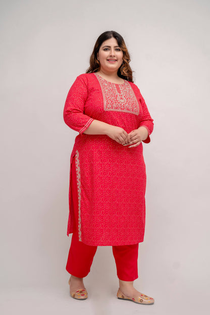 Red Rayon Plus Size Kurti Pant Set with Thread Embroidery and Side Slits – Curvisha