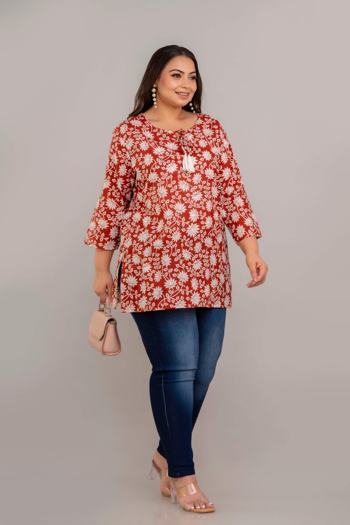 Plus Size Rust Floral Rayon Short Kurti Tunic with Handbag – Big Size Outfit for Curvy Women by Curvisha