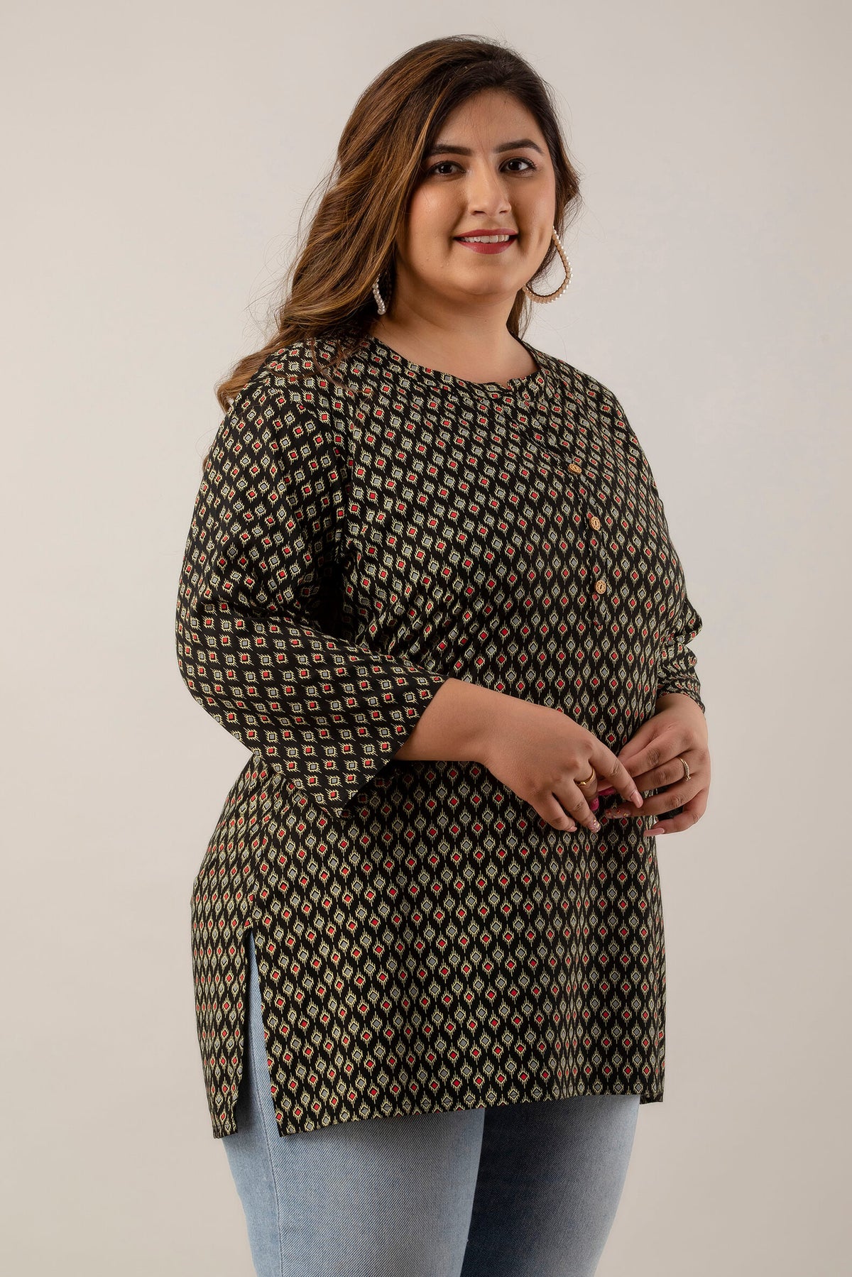 Side View of Plus Size Black Rayon Short Kurti – Flattering Curvy Fit