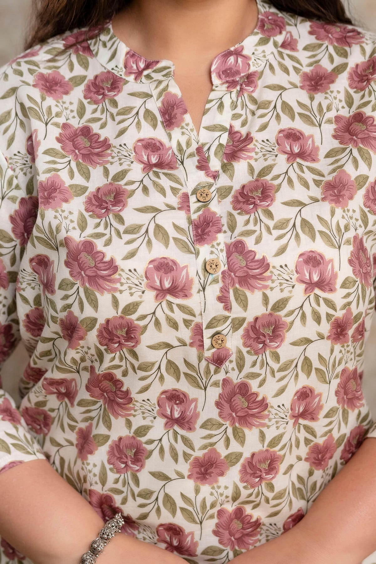 Plus size cotton kurti neckline detail, floral print big size kurti