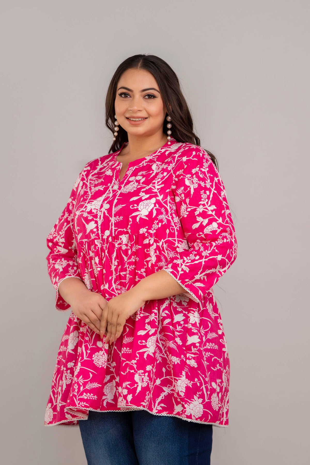 Side View of Pink and White Rayon Floral Short Kurti Tunic – Fat-Friendly Fashion for Women