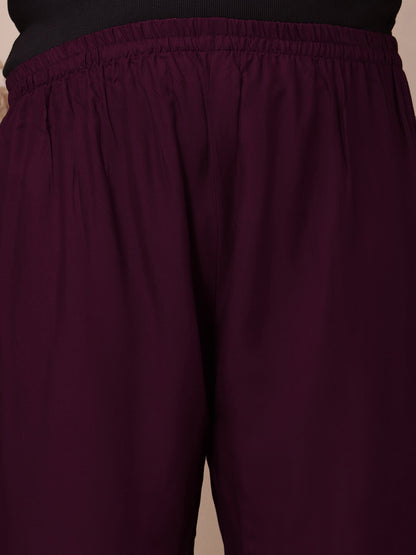 Elastic waistband close-up of purple rayon palazzo pants for big size comfort and flexibility – Curvisha