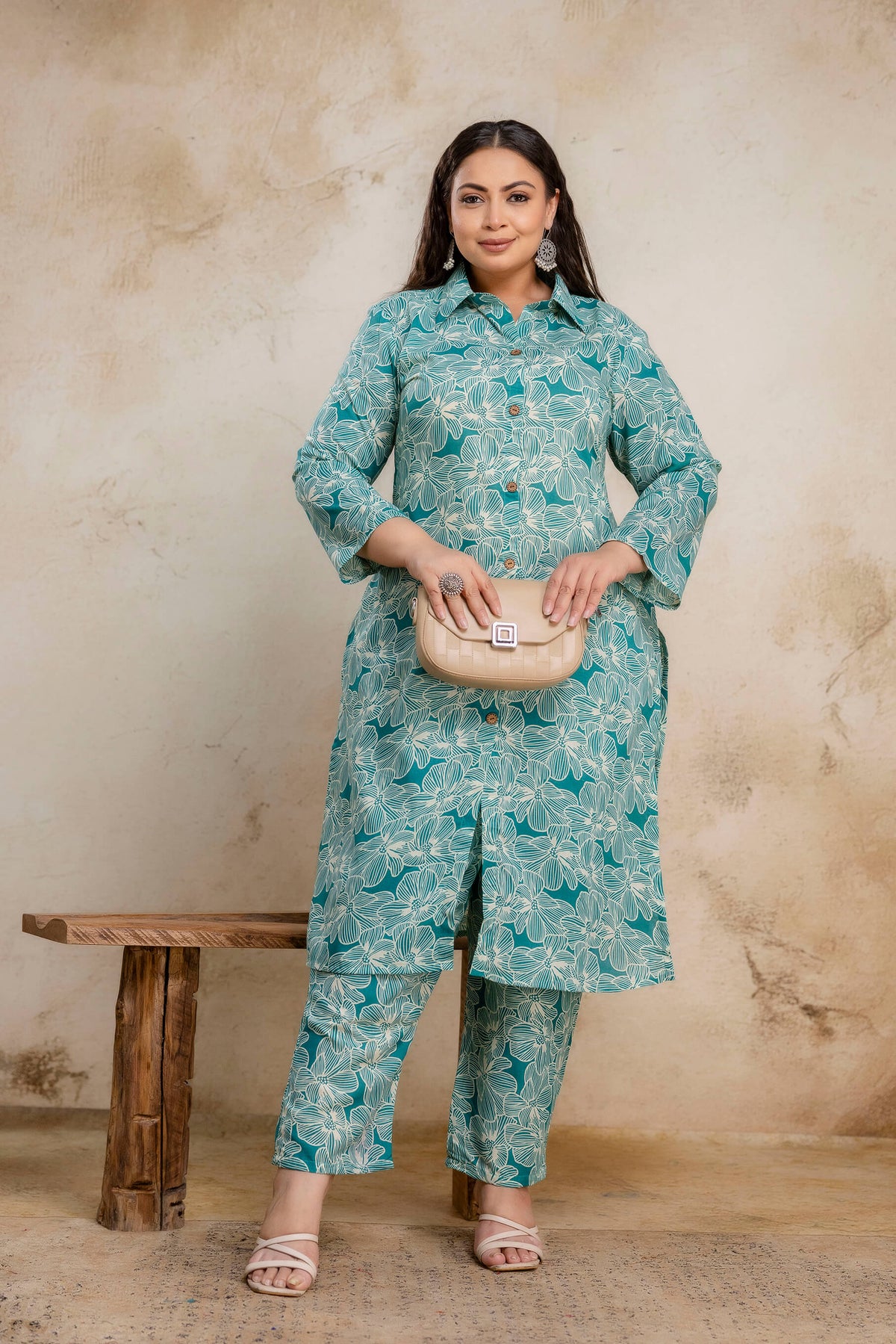 Plus size teal floral kurti pant set styled with bag for fat women, elegant big size clothing