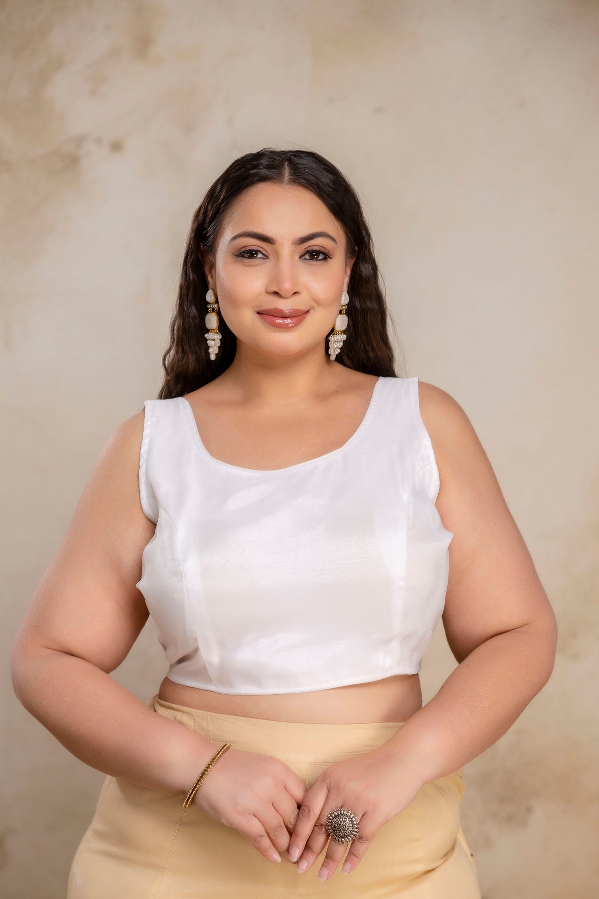Plus size white Jimmy Choo blouse for fat women, front view blouse with sleeve fabric provided for curvy women