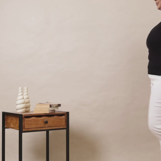 Close-up video of Curvisha seamless denim jeggings in classic white, highlighting the flexible fabric and waistband.
