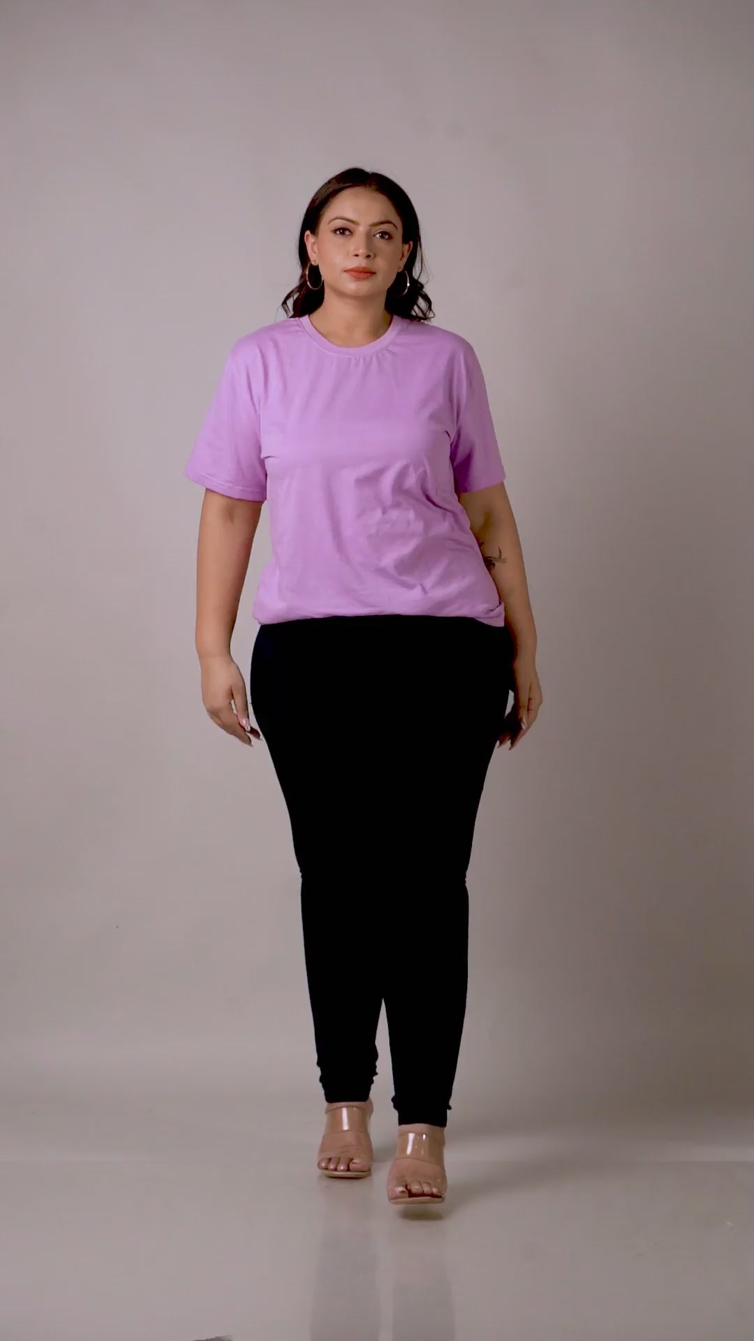 Showcase of Curvisha stretchable denim jeggings, focusing on the texture, pockets, and authentic denim look.