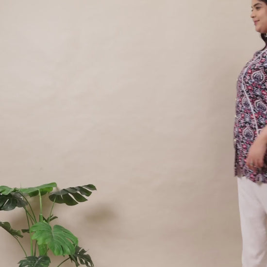 Curvisha plus size indigo blue printed cotton tunic with lace accents, perfect for casual daily wear.